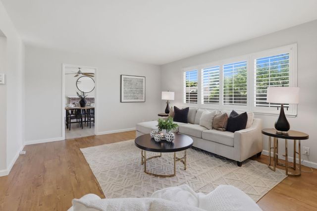 867 Humewick Way, Sunnyvale, CA 94087