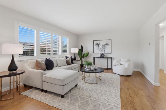 867 Humewick Way, Sunnyvale, CA 94087