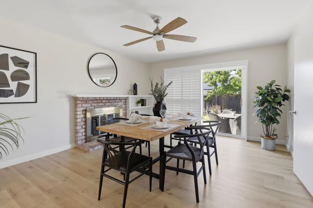 867 Humewick Way, Sunnyvale, CA 94087