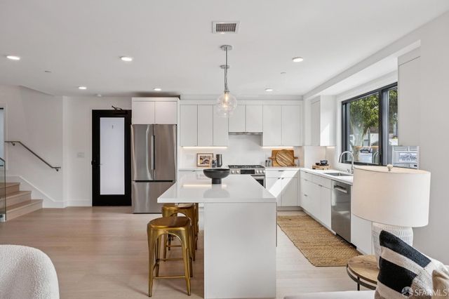 4135 California Street 1, San Francisco, CA 94118