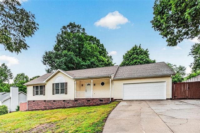 3661 Libertys Run Drive, Sophia, NC 27350