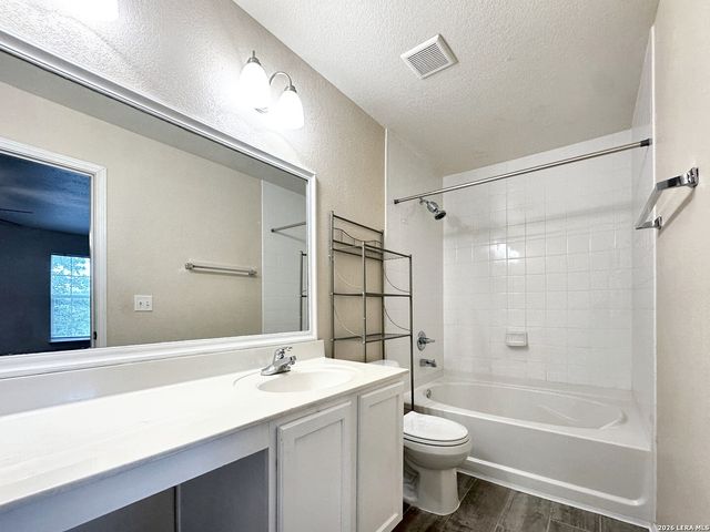 2339 Mission Glory, San Antonio, TX 78223