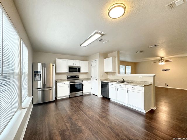 2339 Mission Glory, San Antonio, TX 78223