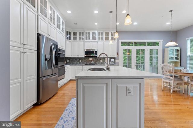 2204 POTOMAC RIVER BLVD, Dumfries, VA 22026