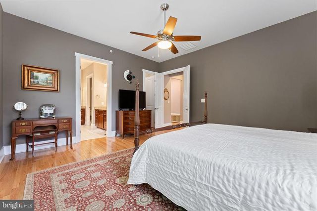 2204 POTOMAC RIVER BLVD, Dumfries, VA 22026