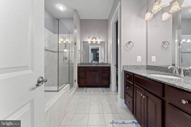 2204 POTOMAC RIVER BLVD, Dumfries, VA 22026
