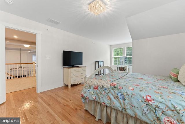 2204 POTOMAC RIVER BLVD, Dumfries, VA 22026
