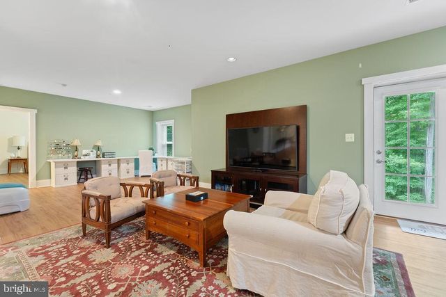 2204 POTOMAC RIVER BLVD, Dumfries, VA 22026