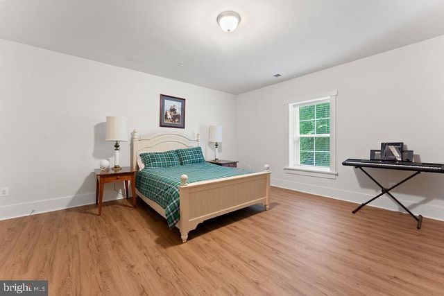 2204 POTOMAC RIVER BLVD, Dumfries, VA 22026