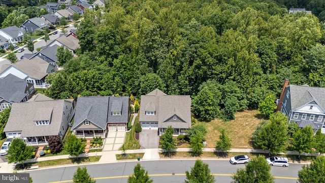 2204 POTOMAC RIVER BLVD, Dumfries, VA 22026