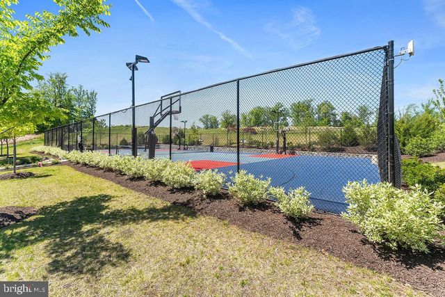 2204 POTOMAC RIVER BLVD, Dumfries, VA 22026