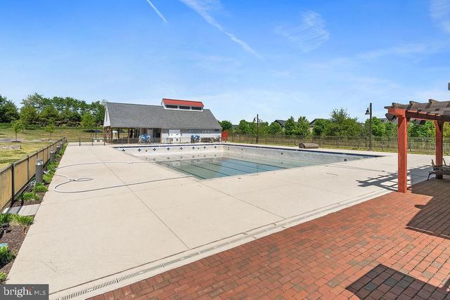 2204 POTOMAC RIVER BLVD, Dumfries, VA 22026