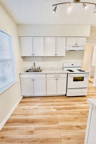 2507 ARMENIA, Tampa, FL 33607