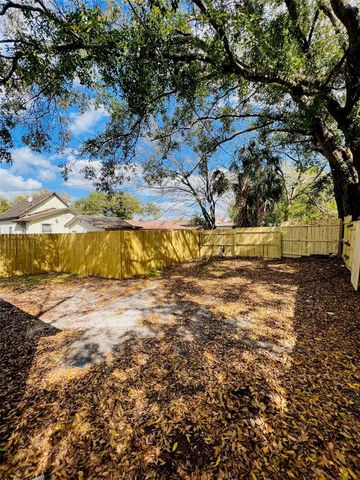 2507 ARMENIA, Tampa, FL 33607