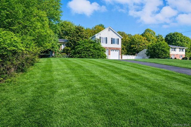 35 Depalma Drive, Highland Mills, NY 10930