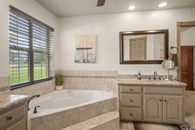 101 Turnberry Circle, Mt Pleasant, TX 75455