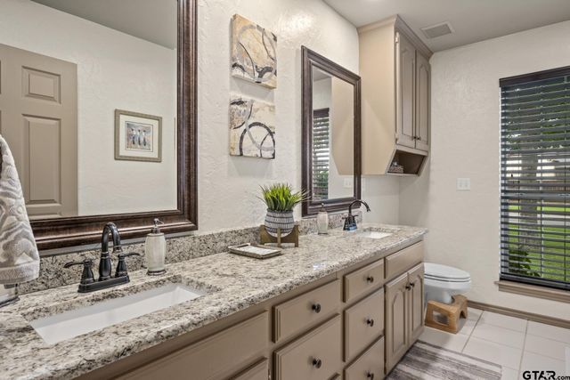 101 Turnberry Circle, Mt Pleasant, TX 75455