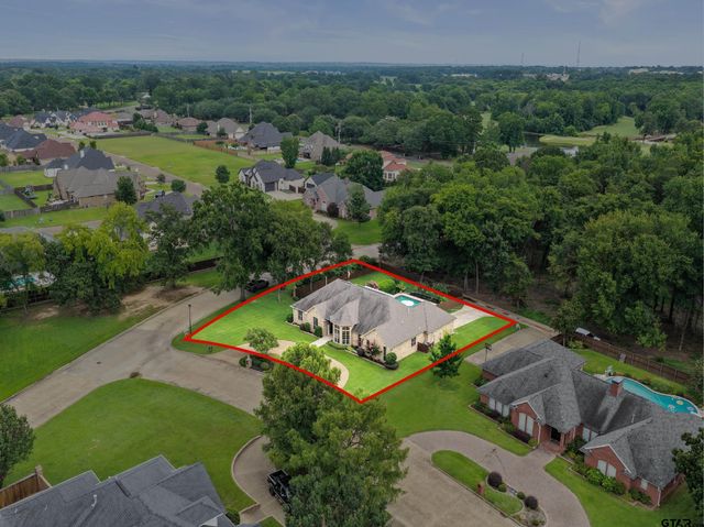 101 Turnberry Circle, Mt Pleasant, TX 75455