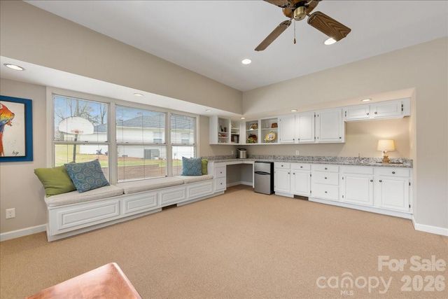 3632 Johnny Cake Lane, Charlotte, NC 28226