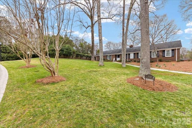3632 Johnny Cake Lane, Charlotte, NC 28226