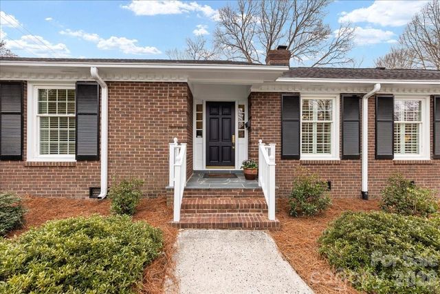 3632 Johnny Cake Lane, Charlotte, NC 28226