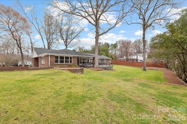 3632 Johnny Cake Lane, Charlotte, NC 28226