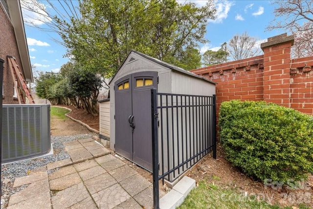 3632 Johnny Cake Lane, Charlotte, NC 28226