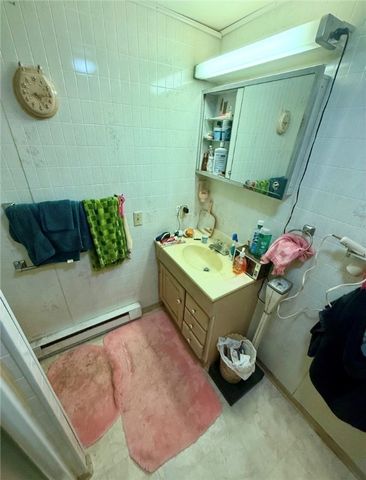 404 Bryant St, Vandergrift, PA 15690