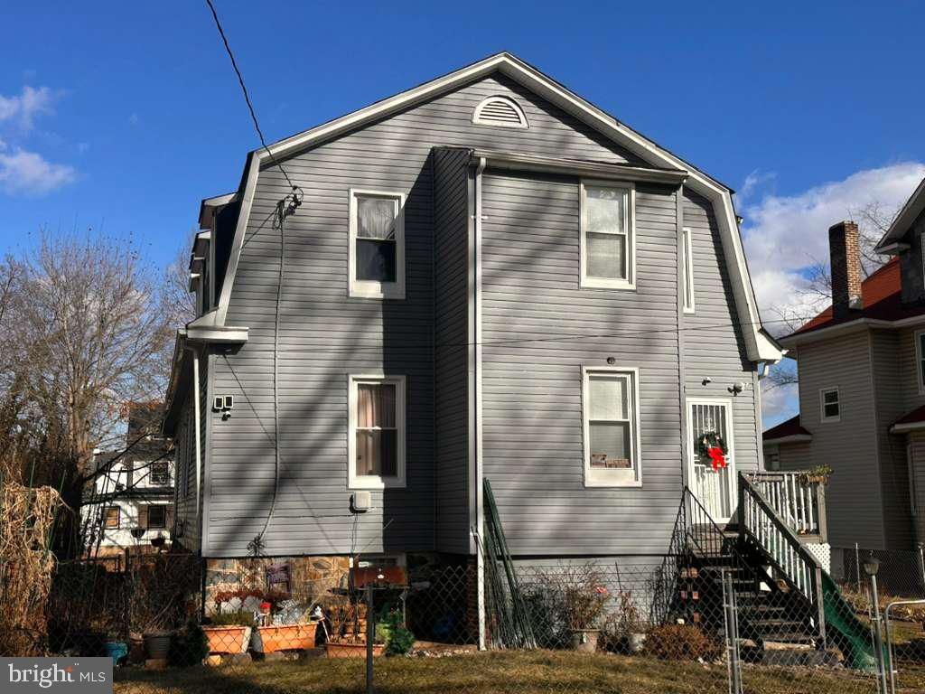 Image 10 of property listing at 3707 LIBERTY HEIGHTS AVE, Baltimore, MD 21215