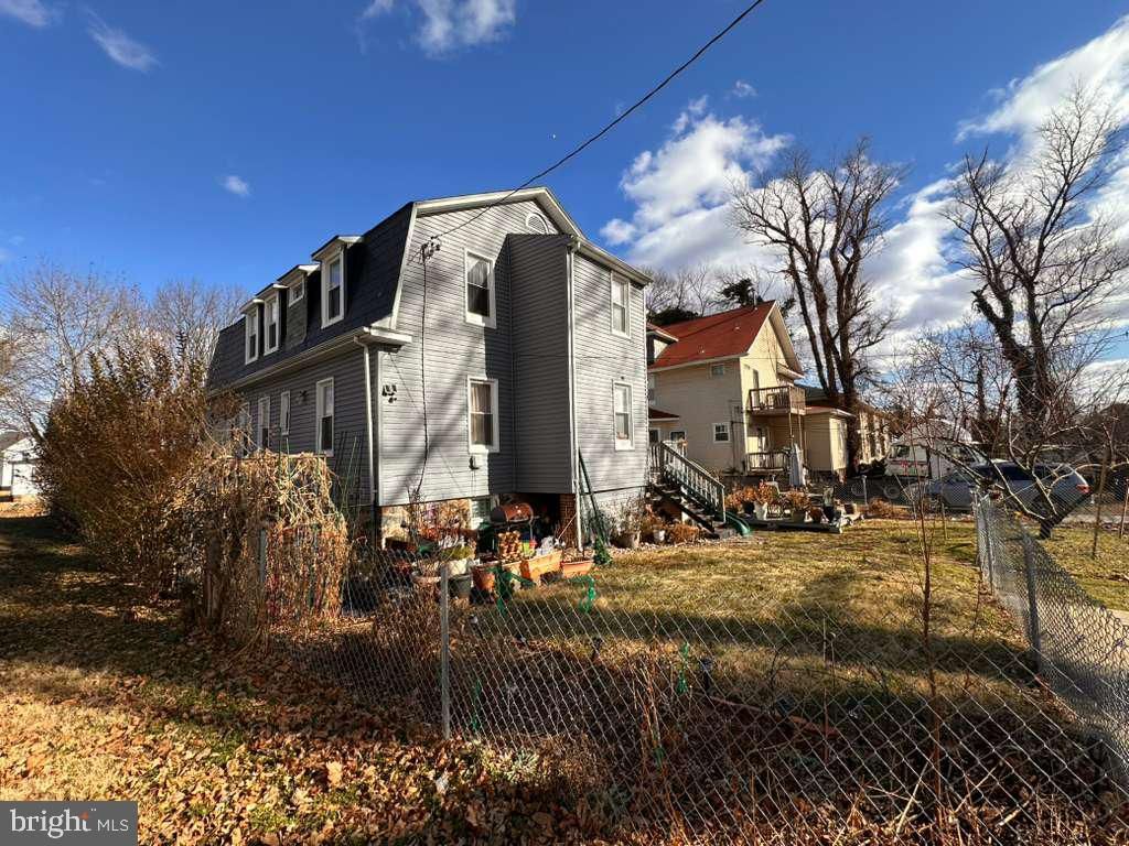 Image 11 of property listing at 3707 LIBERTY HEIGHTS AVE, Baltimore, MD 21215