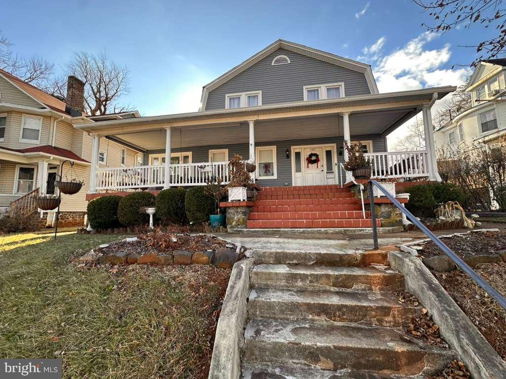 Image 5 of property listing at 3707 LIBERTY HEIGHTS AVE, Baltimore, MD 21215