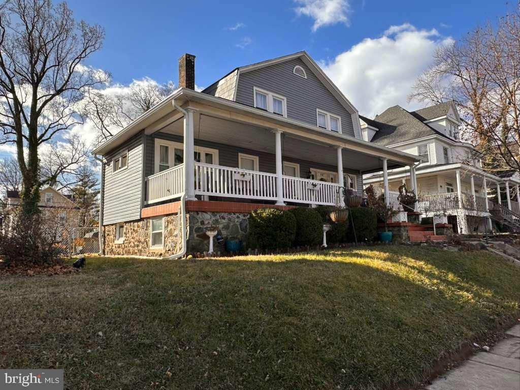 Image 6 of property listing at 3707 LIBERTY HEIGHTS AVE, Baltimore, MD 21215