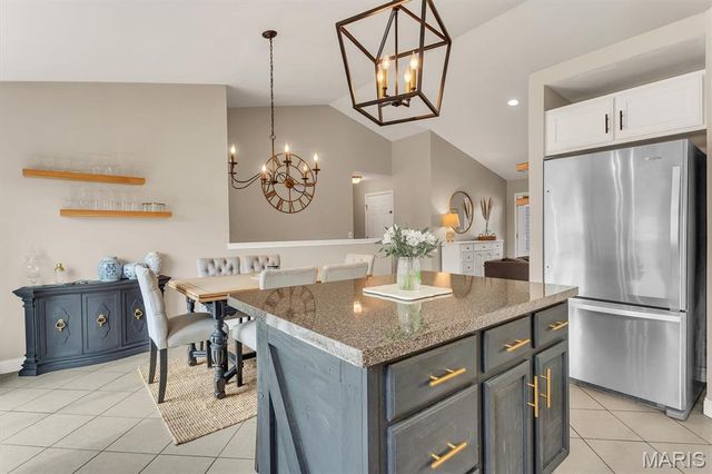 2140 Warwick Castle Drive, Imperial, MO 63052