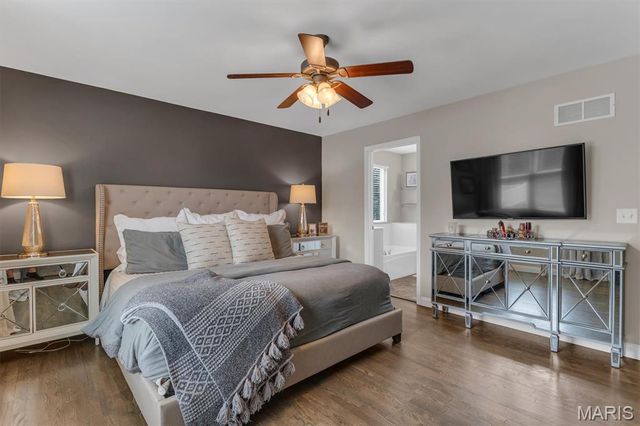 2140 Warwick Castle Drive, Imperial, MO 63052