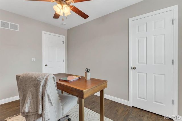 2140 Warwick Castle Drive, Imperial, MO 63052