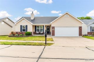 2140 Warwick Castle Drive, Imperial, MO 63052
