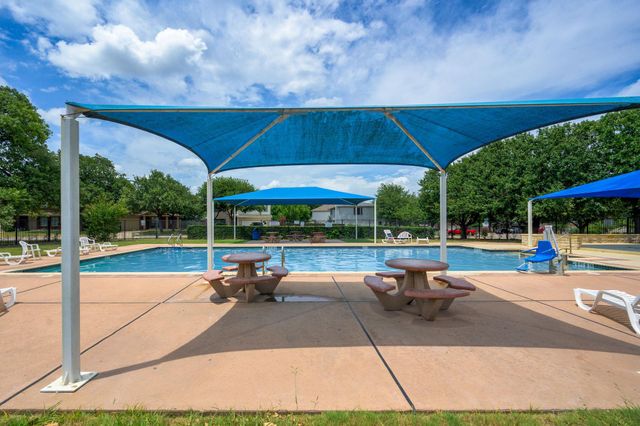 207 Presidio DR, Leander, TX 78641