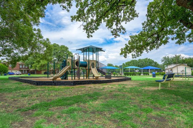 207 Presidio DR, Leander, TX 78641