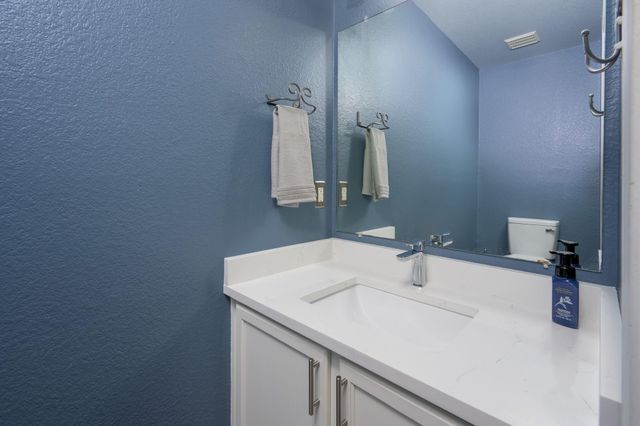 207 Presidio DR, Leander, TX 78641