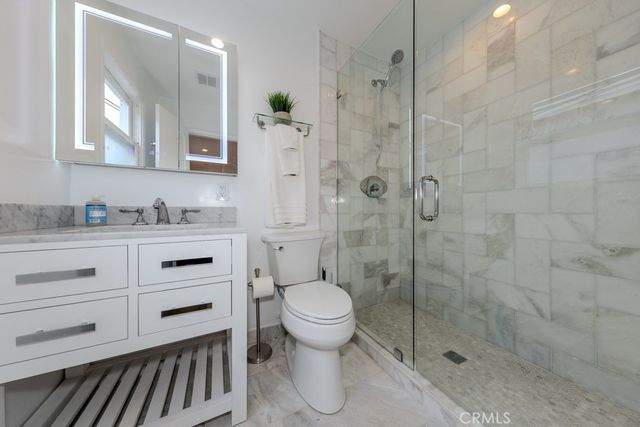 83 63rd Place, Long Beach, CA 90803