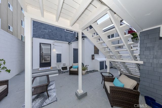 83 63rd Place, Long Beach, CA 90803