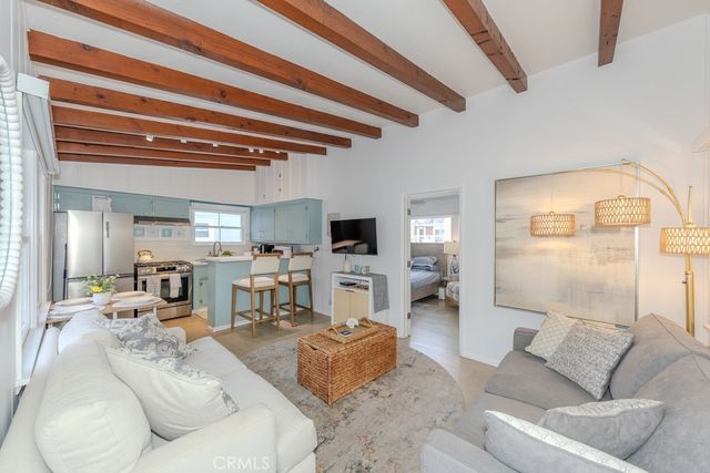 83 63rd Place, Long Beach, CA 90803