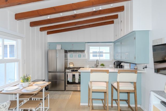 83 63rd Place, Long Beach, CA 90803