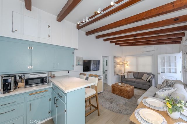 83 63rd Place, Long Beach, CA 90803