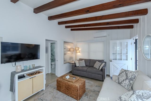 83 63rd Place, Long Beach, CA 90803