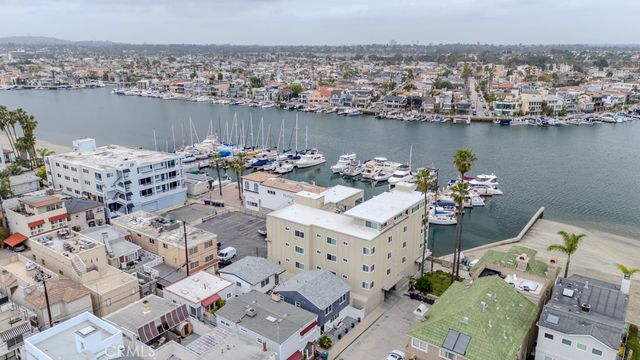 83 63rd Place, Long Beach, CA 90803