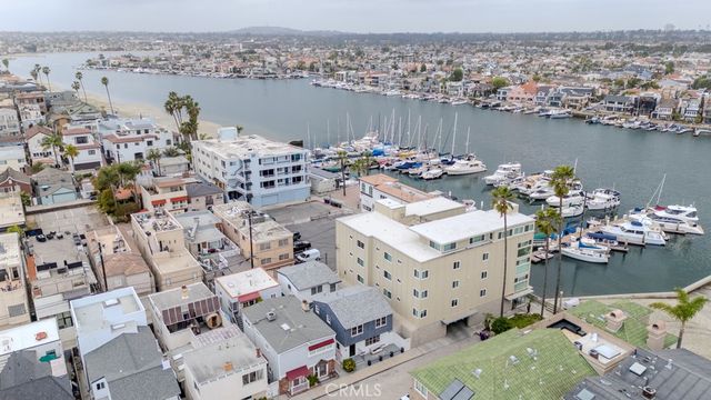 83 63rd Place, Long Beach, CA 90803