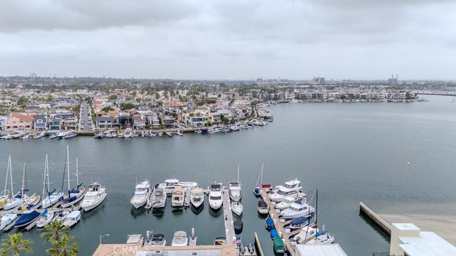 83 63rd Place, Long Beach, CA 90803