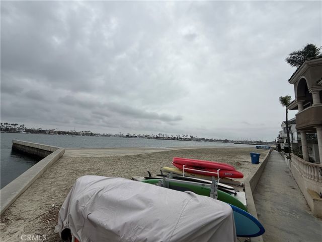 83 63rd Place, Long Beach, CA 90803