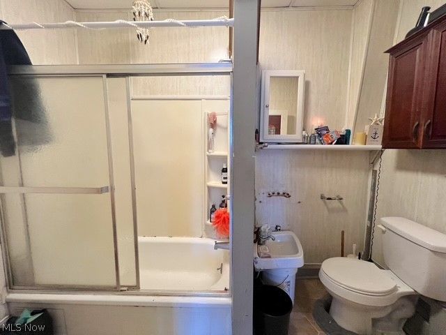 216 Main Street, Bowerston, OH 44695